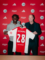 AJAX_CONTRACT_BISSOUMA-19.jpg